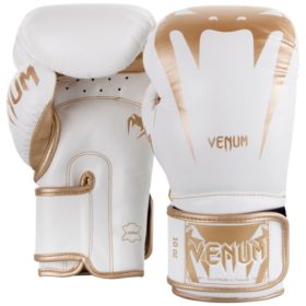 Wit gouden lederen (kick)bokshandschoenen van Venum giant 3.0.