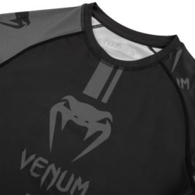 Venum logos rashguard zwart 5