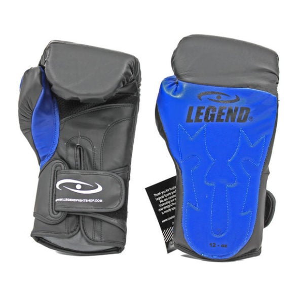 Zwart blauwe bokshandschoenen van Legend Sports, de powerrangers.