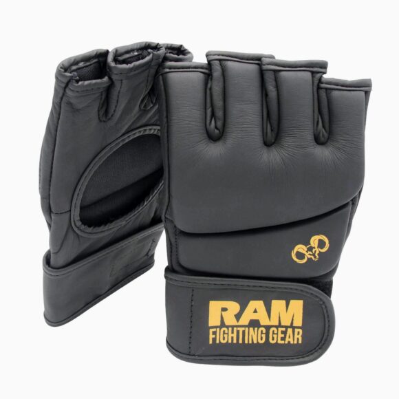 Leren MMA handschoenen van RAM.