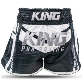 Zwart vechtsport broekje van King voor dames en heren.